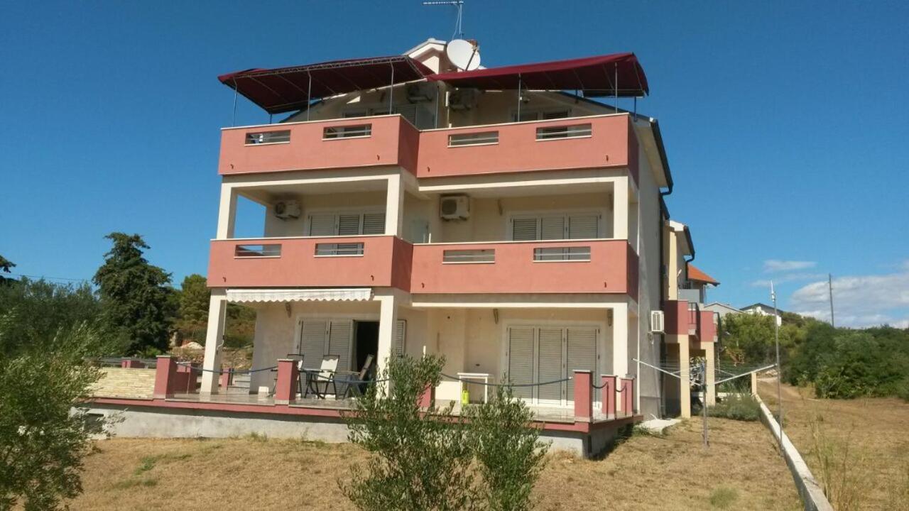 Villa „Drei Palmen“ Свети-Филип-и-Яков Экстерьер фото